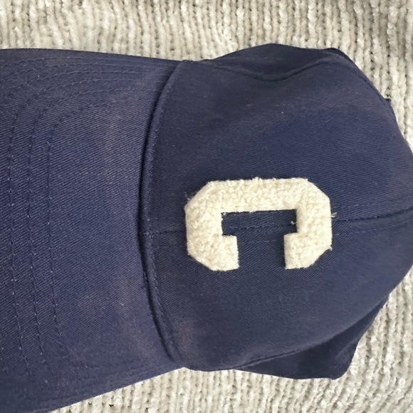 CELINE “C” baseball cap authentic - Picture 4 of 8